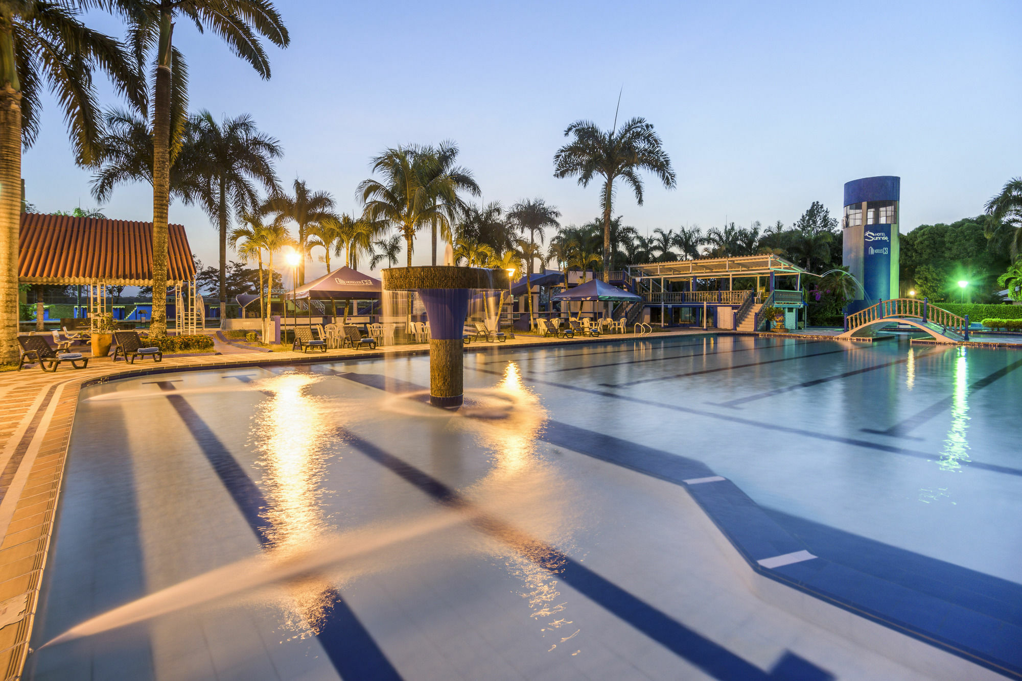 Apiay Hotel Sunrise By Hype מראה חיצוני תמונה